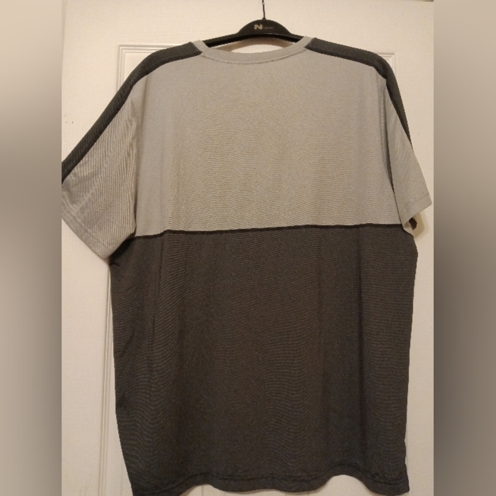 Men's Pro Player Tee (NWOT)